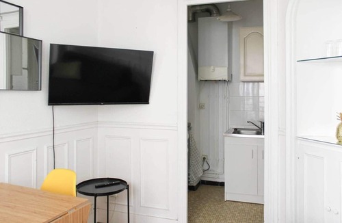 Ternes Apartment | For students and professionals-1 month min
