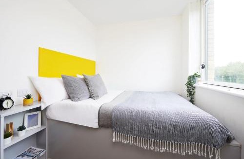 Winchester Hostel | For Students Only Cathedral Point in Winchester