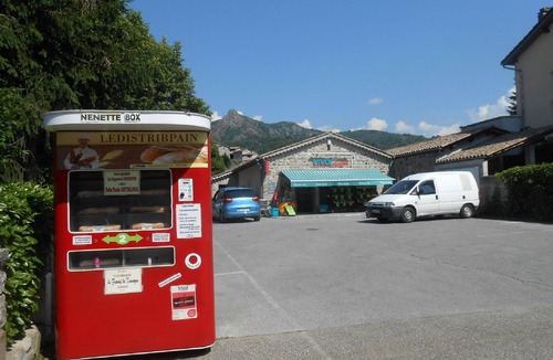 Jaujac Apartment | for your vacation in the sun