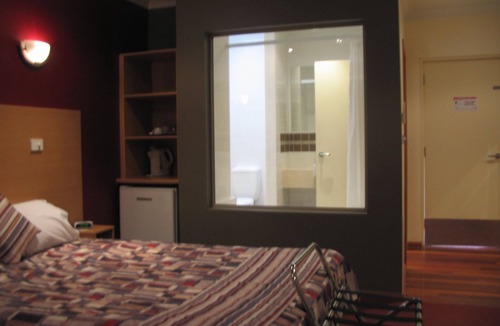 Forbes Hotel | Forbes Victoria Inn