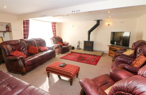 Cauldon Low House | Ford Coach House Cottage