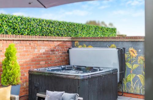 Cottingham House | Foreman's Cottage