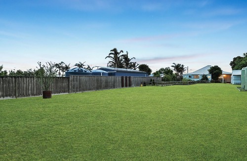 Jam Jerrup House | Foreshore Sunset Retreat