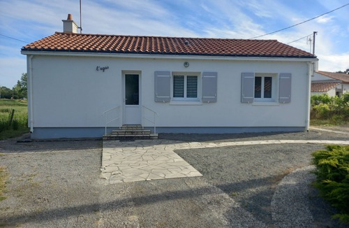 Notre-Dame-de-Monts House | Forest and beach location