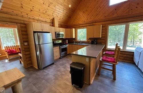 Northern Bruce Peninsula Cabin | Forest Cabin by National Park & Tobermory