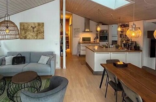 Bryrup House | Forest cabin overlooking Bryrup Langsø