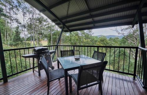 Smiths Creek Ski Chalet | Forest Chalet – Nature Therapy Sanctuary