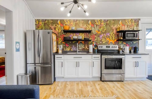 Erbs Cove Cabin | Forest cottage on the lake ☀️