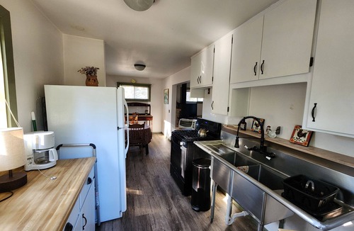 Grass Valley Cabin | Forest Cottage Retreat