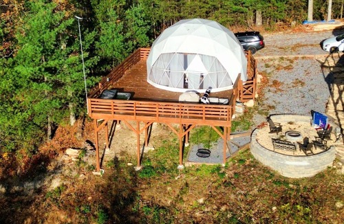 Hartford RV Rental | Forest Fairy dome in Smoky mountains - GlampiTiNnn