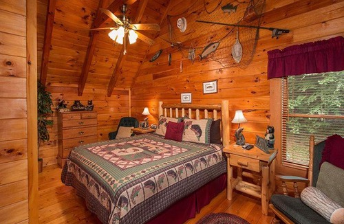 Sevierville House | Forest Fling