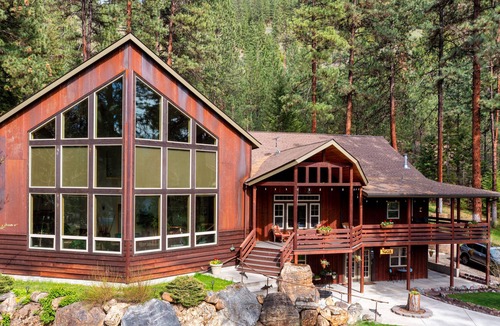 Superior Bed & Breakfast | Forest Grove Bed and Breakfast