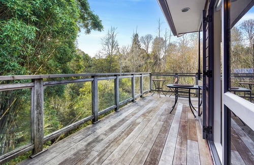 Hamilton House | Forest Haven - Hamilton Holiday Home