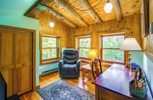Plainfield Cabin | Forest Hideaway in Plainfield: Hike, Paddle & Ski