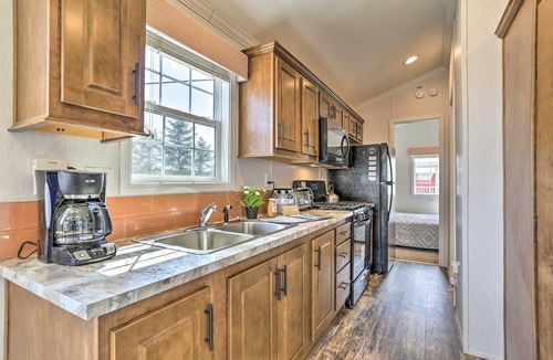 Pleasant Mount Cottage | Forest Hideout Cottage Nature’s Spring Symphony