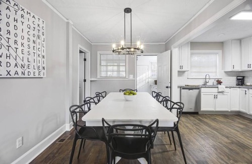 Forest Hills House | Forest Hills Cottage - 4.2 Miles from Masters