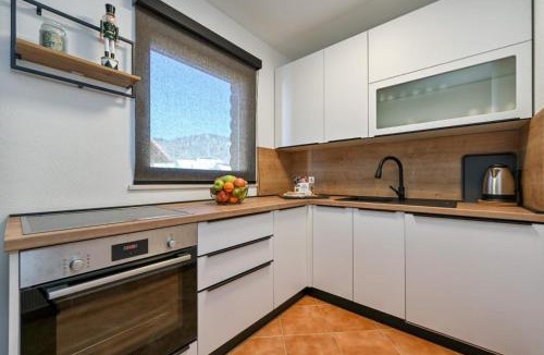Jasenak House | Forest house AVA