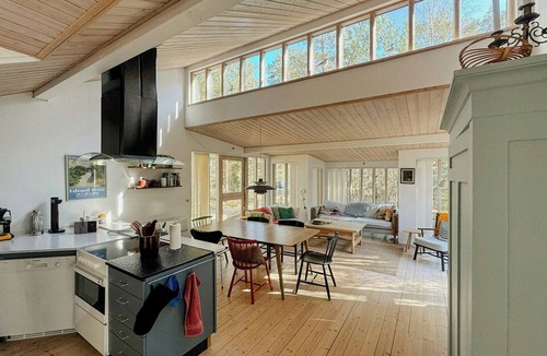 Sømarken House | Forest house near Bakka Harbor and Kadeau