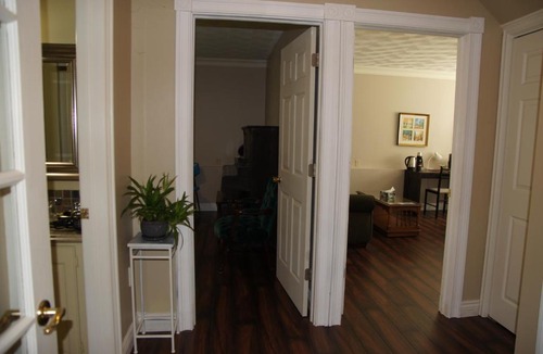 Charlottetown House | Forest hut