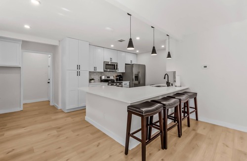 Leon Valley House | Forest Oaks Pool House 5/2 Medical Center