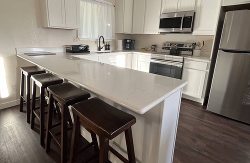 Willits House | Forest Oasis W/Sunset Views