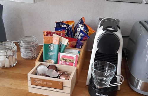 Stuckton Apartment | Forest Palms