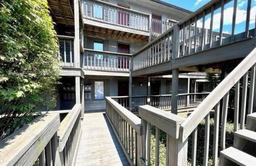 Avoca Apartment | Forest Retreat Condo
