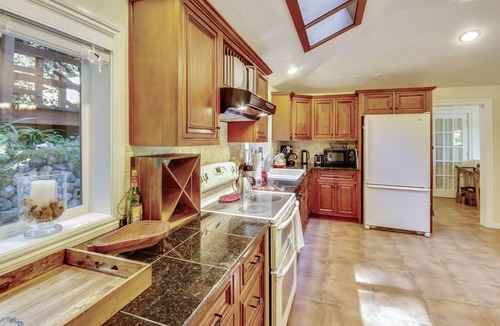 Northwood House | Forest, Spa, Dog Friendly, Great Location!