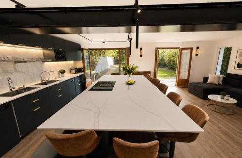 Noisy-le-Grand House | Forest Suites, 12 Studios, Paris et Disney