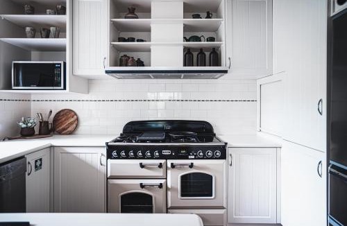 Castlemaine House | Forest View