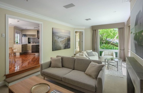 Stirling House | Forest View House