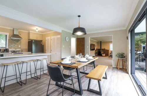 Lynmore House | Forest Views | Lynmore with Spa Pool, Sleeps 10