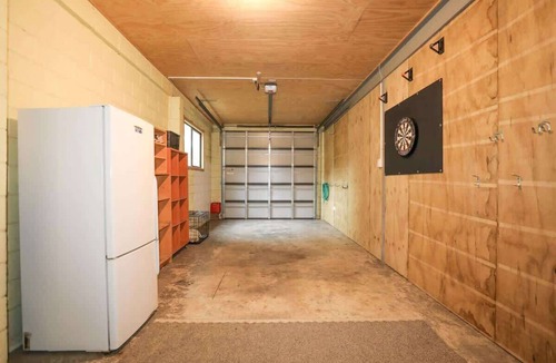 Lynmore House | Forest Views | Lynmore with Spa Pool, Sleeps 10