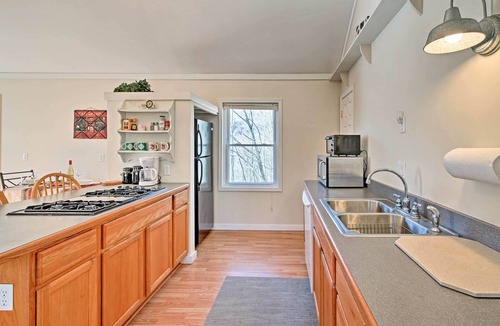 Stecoah Cabin | Forest Views! ‘The Woodshop’ Robbinsville Cabin