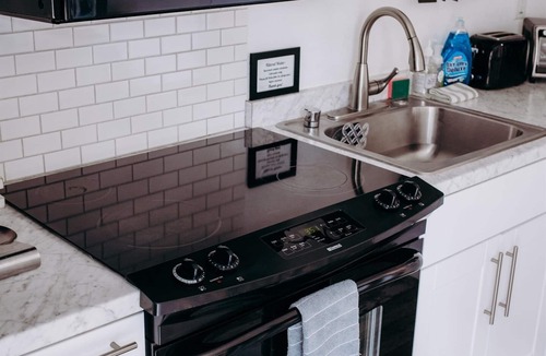 Templeton Apartment | Forest & Vine Cottage in Templeton