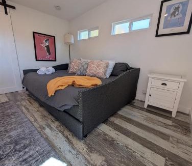 Templeton House | Forest & Vine Hot tub, Fire pit and sleeps 10