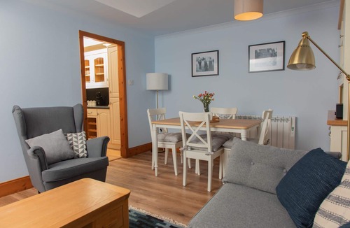 Ardvasar Cottage | Foresters Cottage -private garden