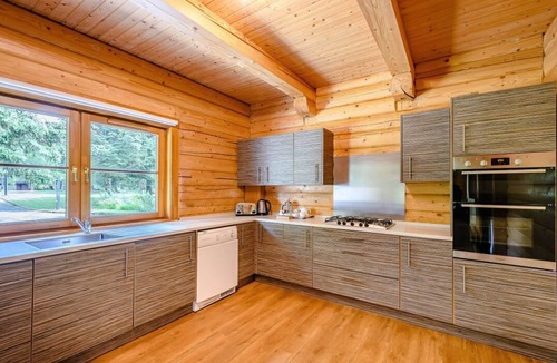 Glenisla Cabin | Foresters Spa Plus, Dundee