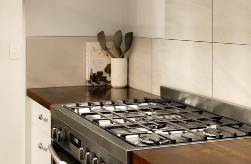 Bonogin House | Forestland Hinterland Hideaway