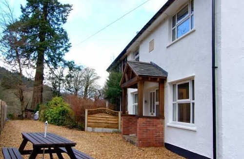 Bala Cottage | Forestry Cottage