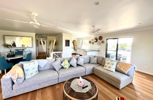 Mission Beach House | Forever Endeavour