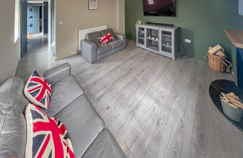 Stuppington House | Forge Cottage