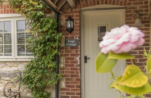 West Lulworth House | Forge Cottage