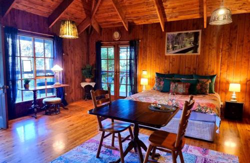 Warburton House | Forget Me Not Cottages