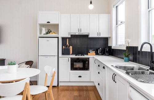 Coopers Shoot Ski Chalet | Forget Me Not Farm Cottages - Iris