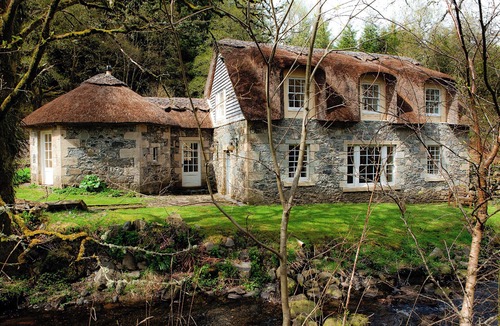 Kirkmichael Cottage | Forget Me Not - SKKZ