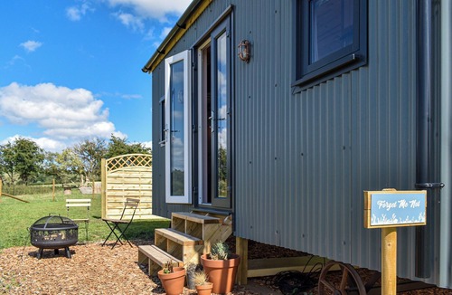 Bradbourne Cottage | Forget-Me-Not - UK37646