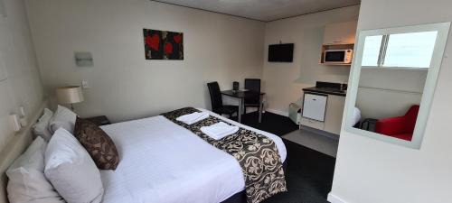 Taumarunui Hotel | Forgotten World Motel