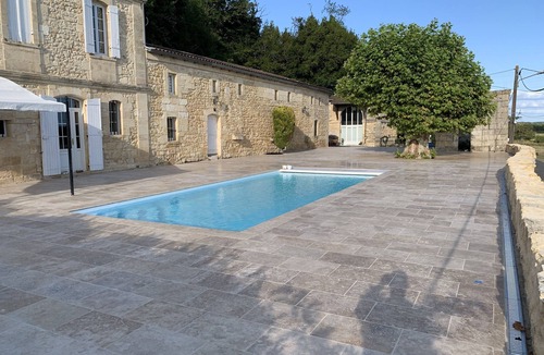 Bourg-sur-Gironde House | Former 17th-century winegrowing estate