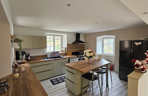 La Cresse House | Former barn converted into a house